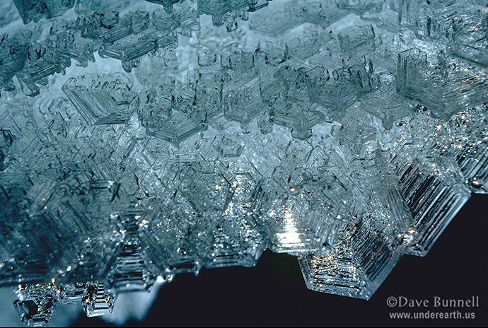 http://www.goodearthgraphics.com/virtcave/ice_formations/hexagonal%20ice.jpg